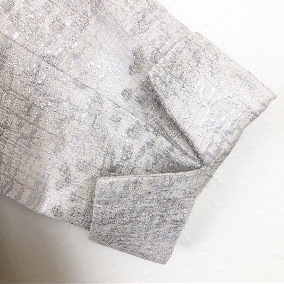 NWOT Chico’s‎ White Silver Metallic Blazer M (1) - Picture 4 of 8